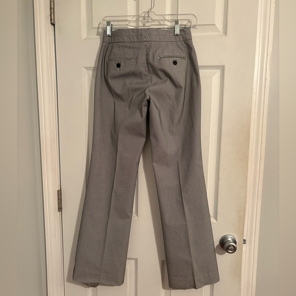 EXPRESS DESIGN STUDIO | Vertical Stripe Black & White Pants sz0 - Picture 7 of 7